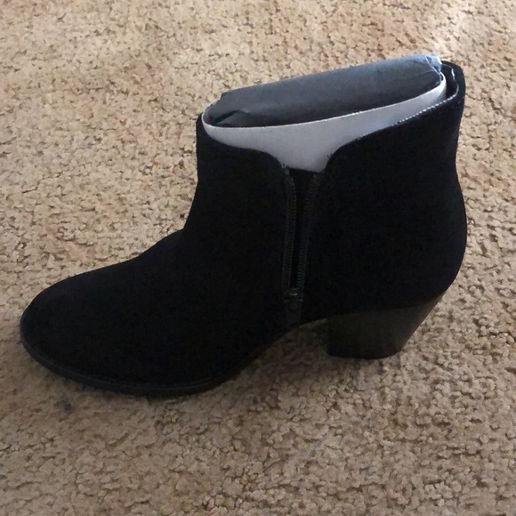 BCBGeneration black suede booties - Picture 7 of 16